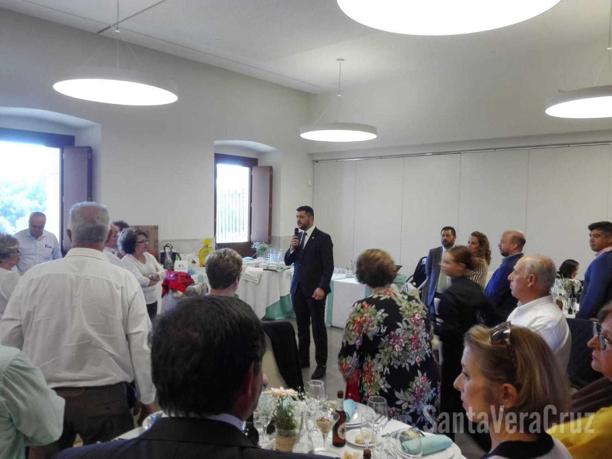 Almuerzo Hermandad y Santa Misa celebrada por el Vicario General D. José A. Sánchez Almuerzo Hermandad y Santa Misa celebrada por el Vicario General D. José A. Sánchez