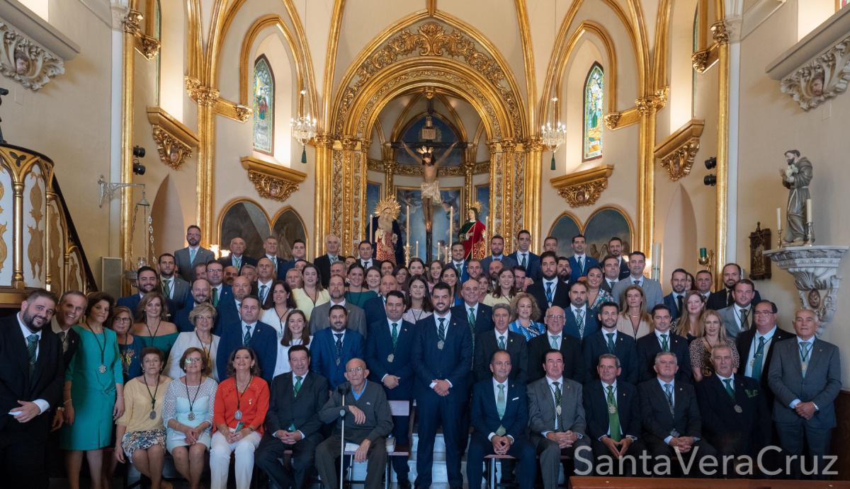 Solemne acto de veneración de la Sagrada Reliquia del Santo Lignum Crucis en conmemoración de la Festividad de la Exaltación de la Cruz y Solemne Eucaristía previa al acto de jura de cargos. Solemne acto de veneración de la Sagrada Reliquia del Santo Lignum Crucis en conmemoración de la Festividad de la Exaltación de la Cruz y Solemne Eucaristía previa al acto de jura de cargos.