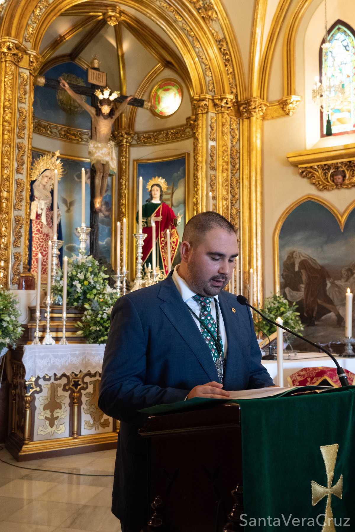 Solemne acto de veneración de la Sagrada Reliquia del Santo Lignum Crucis en conmemoración de la Festividad de la Exaltación de la Cruz y Solemne Eucaristía previa al acto de jura de cargos. Solemne acto de veneración de la Sagrada Reliquia del Santo Lignum Crucis en conmemoración de la Festividad de la Exaltación de la Cruz y Solemne Eucaristía previa al acto de jura de cargos.