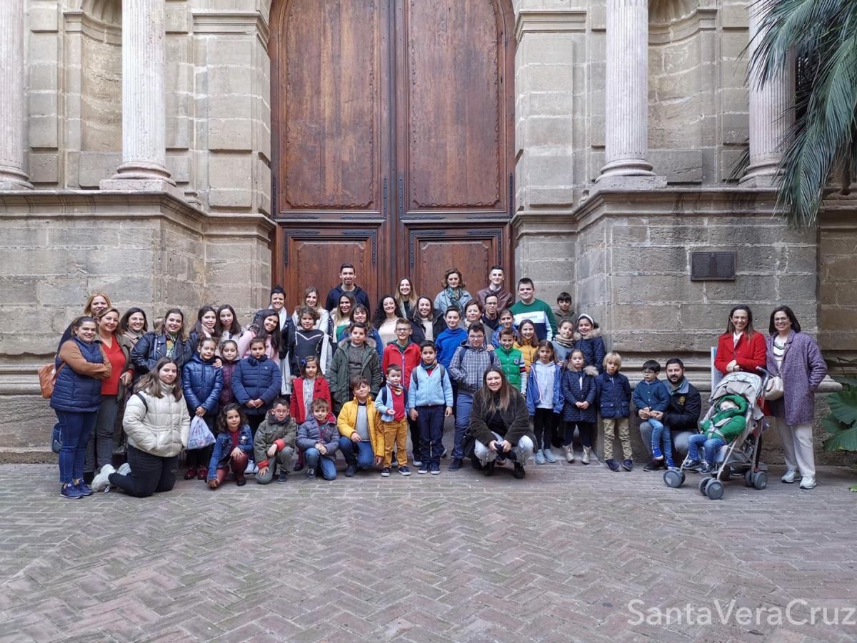 Excursión Navideña organizada por el Grupo Joven Excursión Navideña organizada por el Grupo Joven