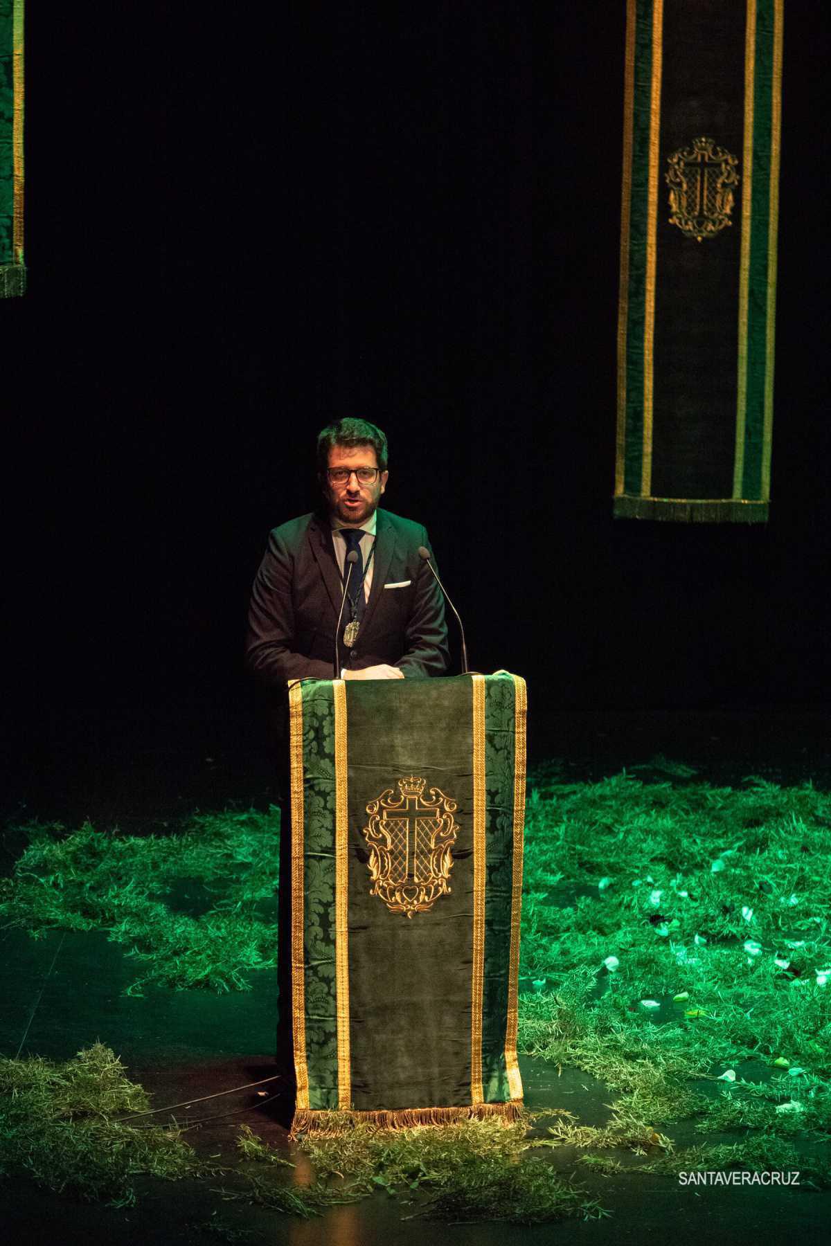 Presentación Logotipo Centenario, Cruz y Gloria y Cartel del Día de la Cruz Presentación Logotipo Centenario, Cruz y Gloria y Cartel del Día de la Cruz