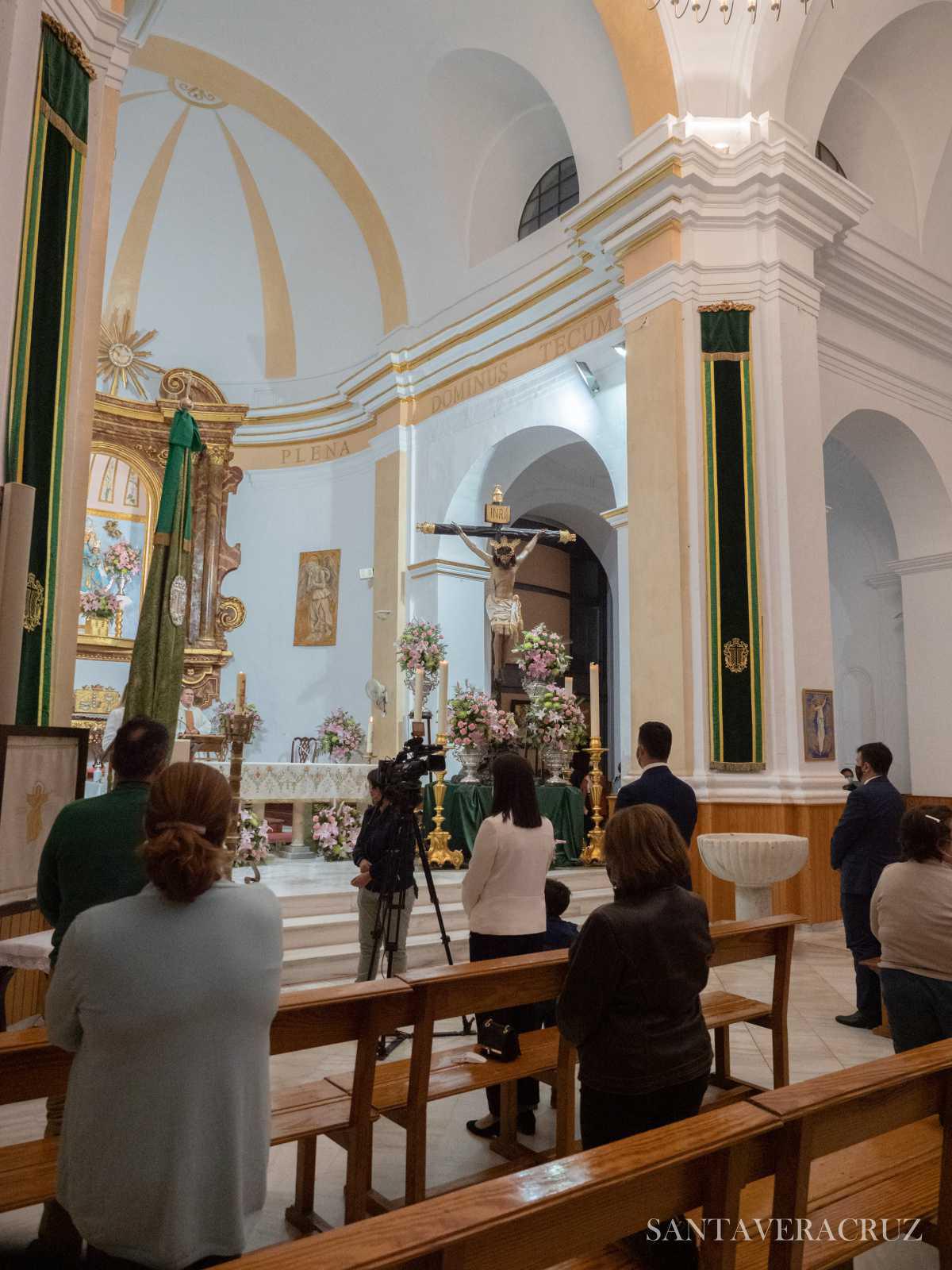Triduo en honor del Santísimo Cristo de la Vera+Cruz: "El padre y yo somos uno". Triduo en honor del Santísimo Cristo de la Vera+Cruz: "El padre y yo somos uno".