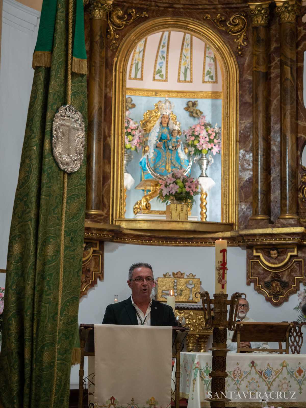 Triduo en honor del Santísimo. Cristo de la Vera+Cruz: "Yo he venido al mundo como luz". Triduo en honor del Santísimo. Cristo de la Vera+Cruz: "Yo he venido al mundo como luz".