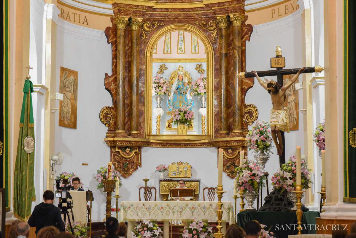 Triduo en honor del Santísimo. Cristo de la Vera+Cruz: "Aprended de mi". Triduo en honor del Santísimo. Cristo de la Vera+Cruz: "Aprended de mi".