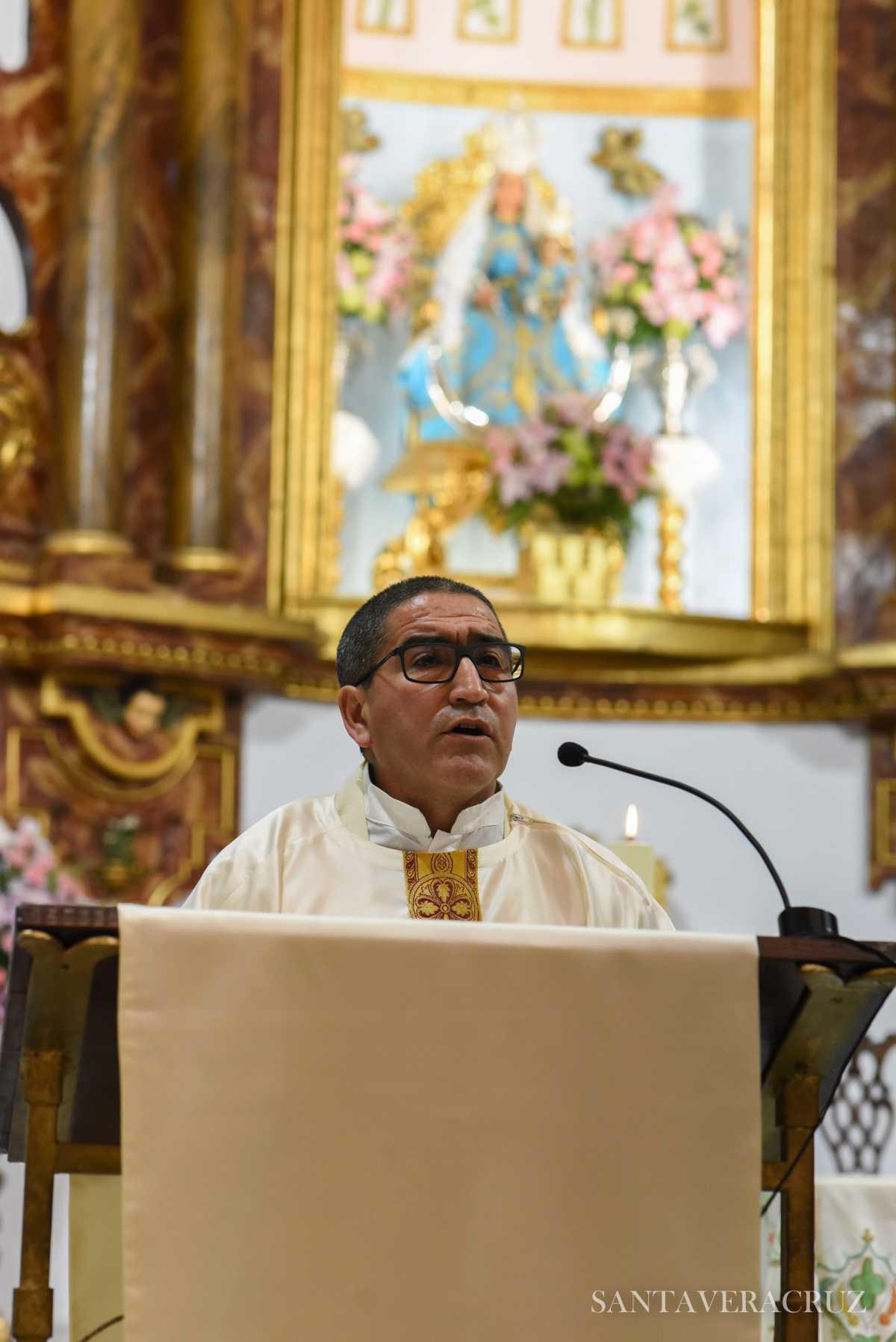 Triduo en honor del Santísimo. Cristo de la Vera+Cruz: "Aprended de mi". Triduo en honor del Santísimo. Cristo de la Vera+Cruz: "Aprended de mi".