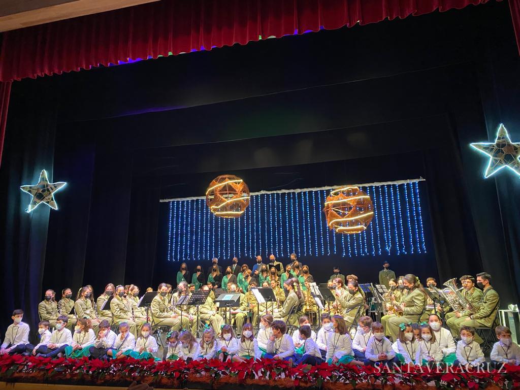 Terminamos 2021 con música y recogiendo esperanzas Terminamos 2021 con música y recogiendo esperanzas