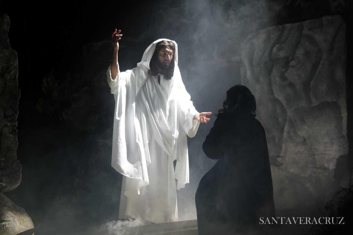 Cristo ha resucitado. ¡Aleluya! Cristo ha resucitado. ¡Aleluya!