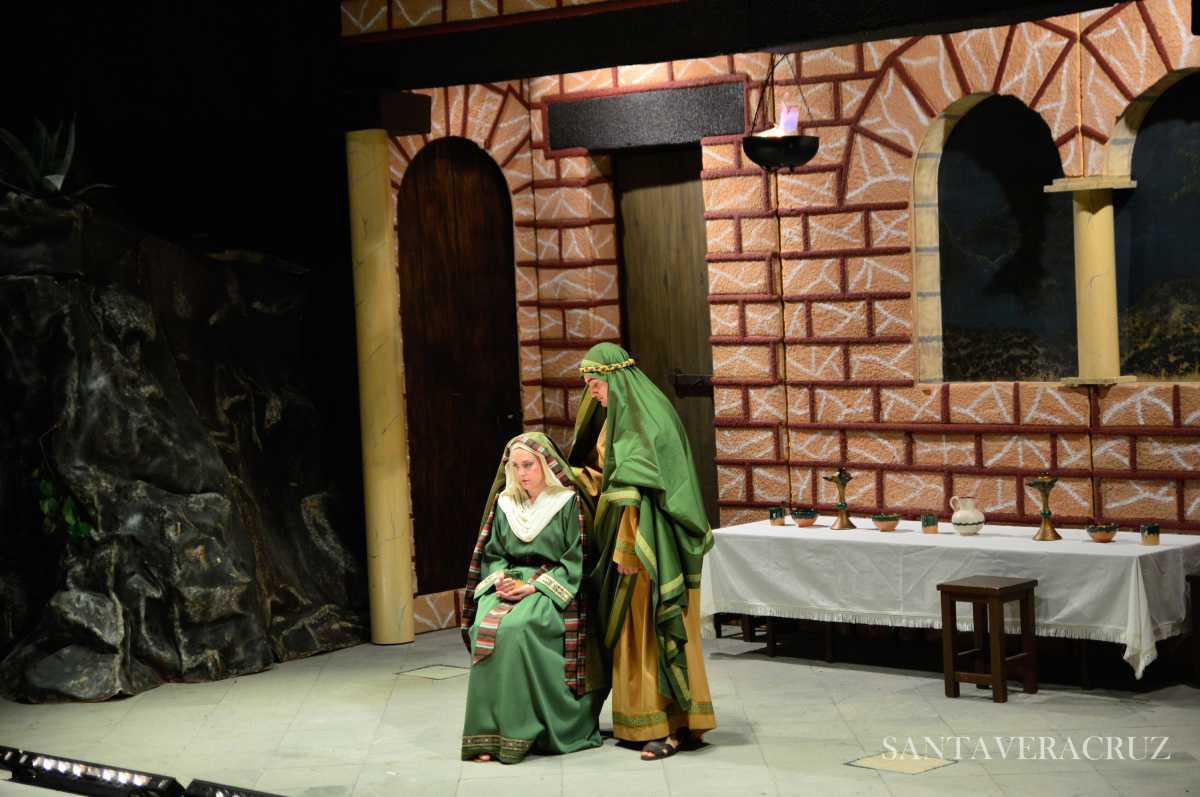 Cristo ha resucitado. ¡Aleluya! Cristo ha resucitado. ¡Aleluya!