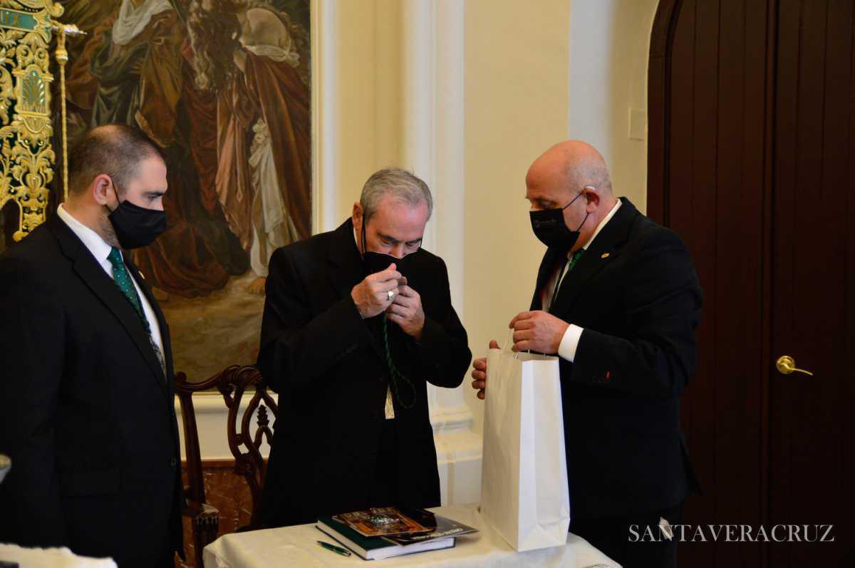 Visita del Obispo Excmo. y Rvdo. Monseñor D. Jesús Catalá, "Imagen y poesía, 100 años de historia" y Cabildo Extraordinario del Día de la Cruz Visita del Obispo Excmo. y Rvdo. Monseñor D. Jesús Catalá, "Imagen y poesía, 100 años de historia" y Cabildo Extraordinario del Día de la Cruz