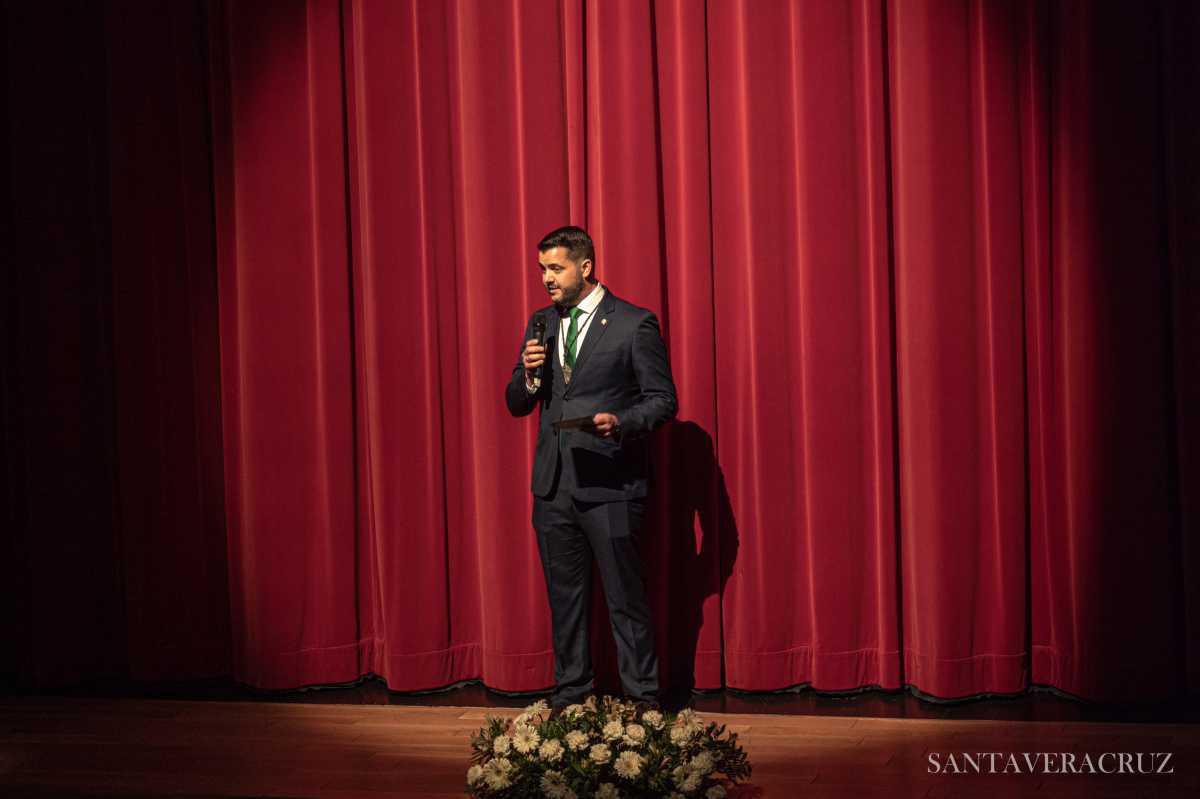 Visita del Obispo Excmo. y Rvdo. Monseñor D. Jesús Catalá, "Imagen y poesía, 100 años de historia" y Cabildo Extraordinario del Día de la Cruz Visita del Obispo Excmo. y Rvdo. Monseñor D. Jesús Catalá, "Imagen y poesía, 100 años de historia" y Cabildo Extraordinario del Día de la Cruz