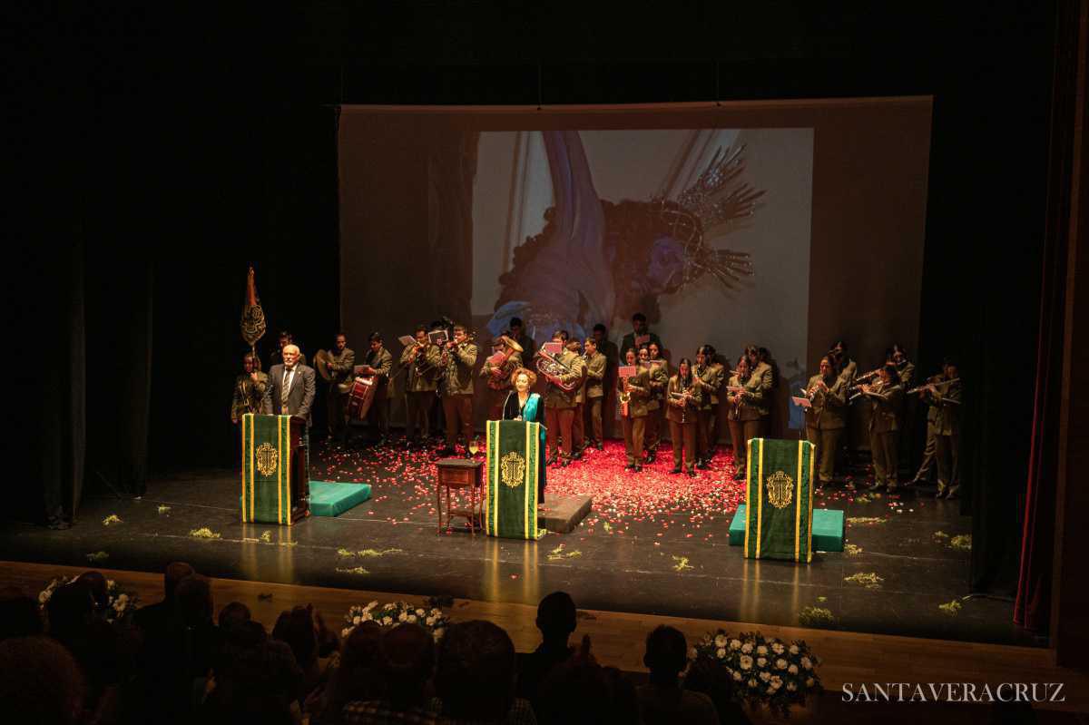 Visita del Obispo Excmo. y Rvdo. Monseñor D. Jesús Catalá, "Imagen y poesía, 100 años de historia" y Cabildo Extraordinario del Día de la Cruz Visita del Obispo Excmo. y Rvdo. Monseñor D. Jesús Catalá, "Imagen y poesía, 100 años de historia" y Cabildo Extraordinario del Día de la Cruz