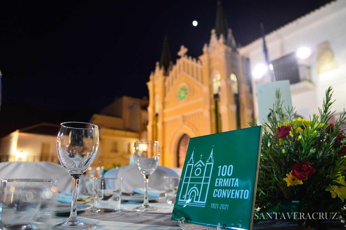 Bendición de la restauración de la Ermita y Gran Cena Hdad. Centenario Bendición de la restauración de la Ermita y Gran Cena Hdad. Centenario