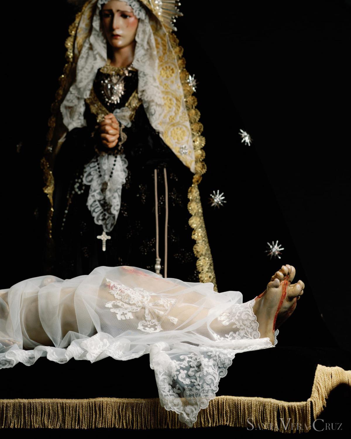 Triduo de veneración al Cristo Yacente Triduo de veneración al Cristo Yacente