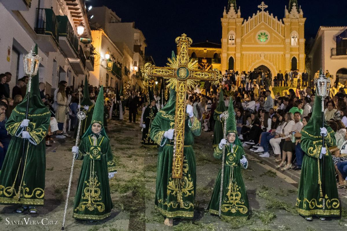 Señorío, devoción y fraternidad. 2 de mayo. Señorío, devoción y fraternidad. 2 de mayo.
