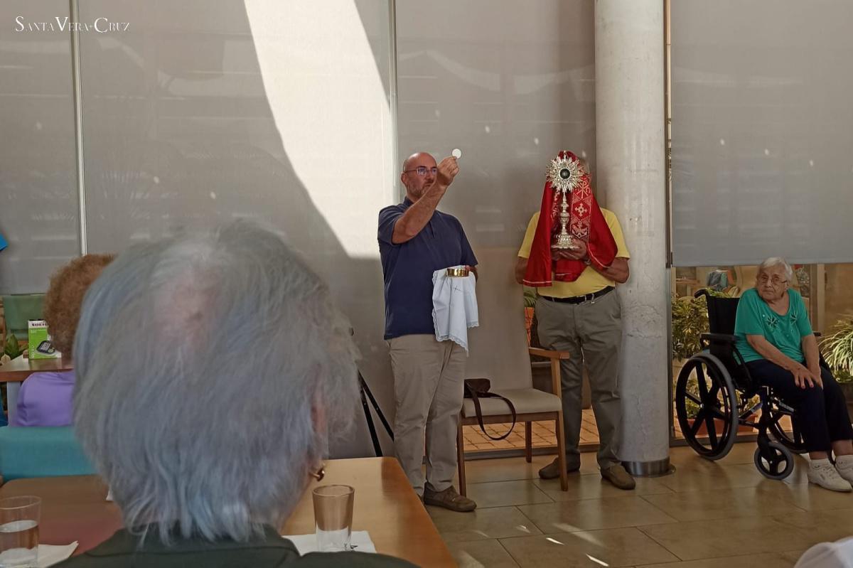 Festividad de la Exaltación de la Cruz. Festividad de la Exaltación de la Cruz.