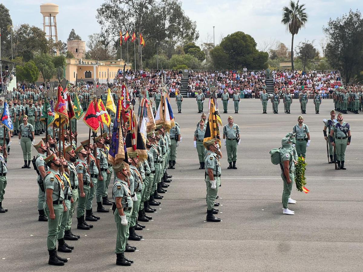 CIV aniversario fundacional de La Legión.  CIV aniversario fundacional de La Legión.
