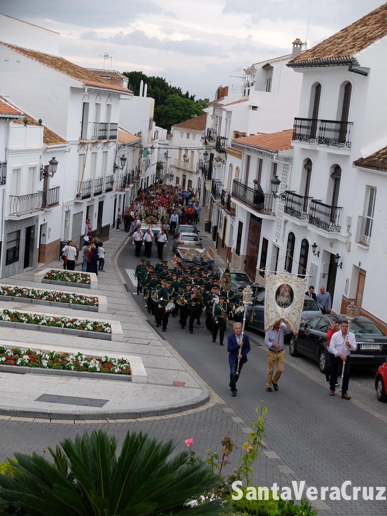 La Cofradía acompaña al Cristo de las Agonías La Cofradía acompaña al Cristo de las Agonías