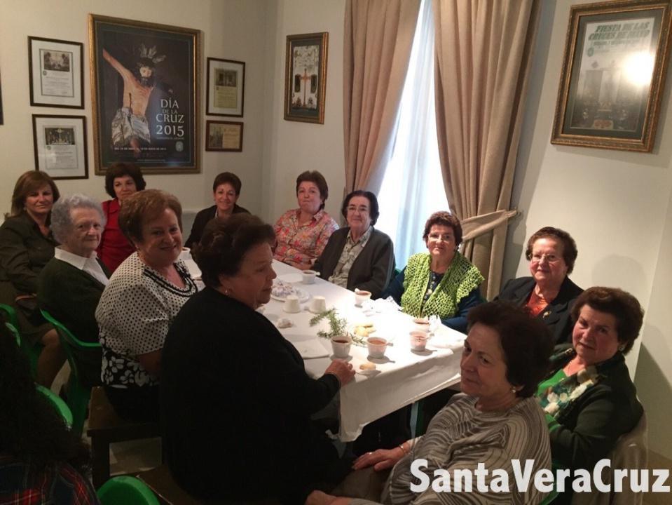 Nuestra Casa Hermandad llena de Vida Nuestra Casa Hermandad llena de Vida