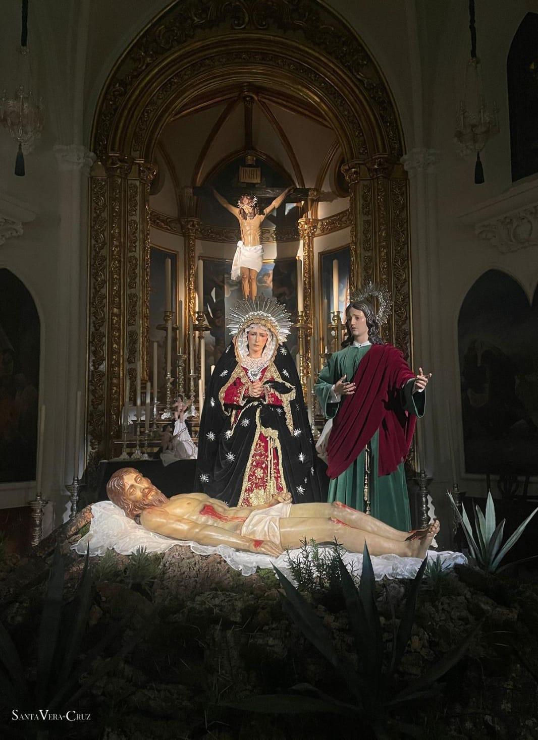 Tiempo de Oración. Triduo de veneración al Cristo Yacente. Tiempo de Oración. Triduo de veneración al Cristo Yacente.