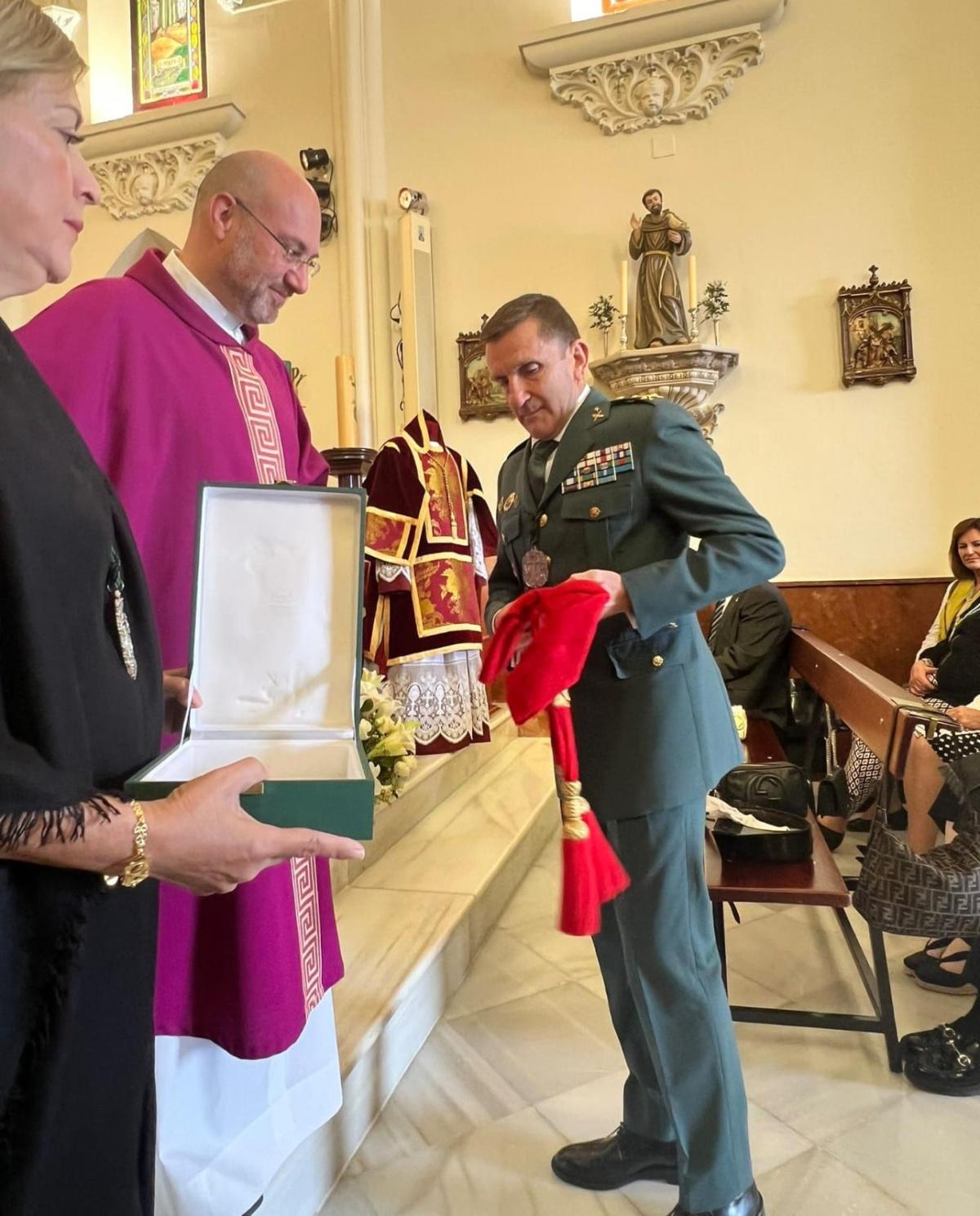 Domingo de Pasión. ¡Oh Cruz, tú reinarás! Domingo de Pasión. ¡Oh Cruz, tú reinarás!