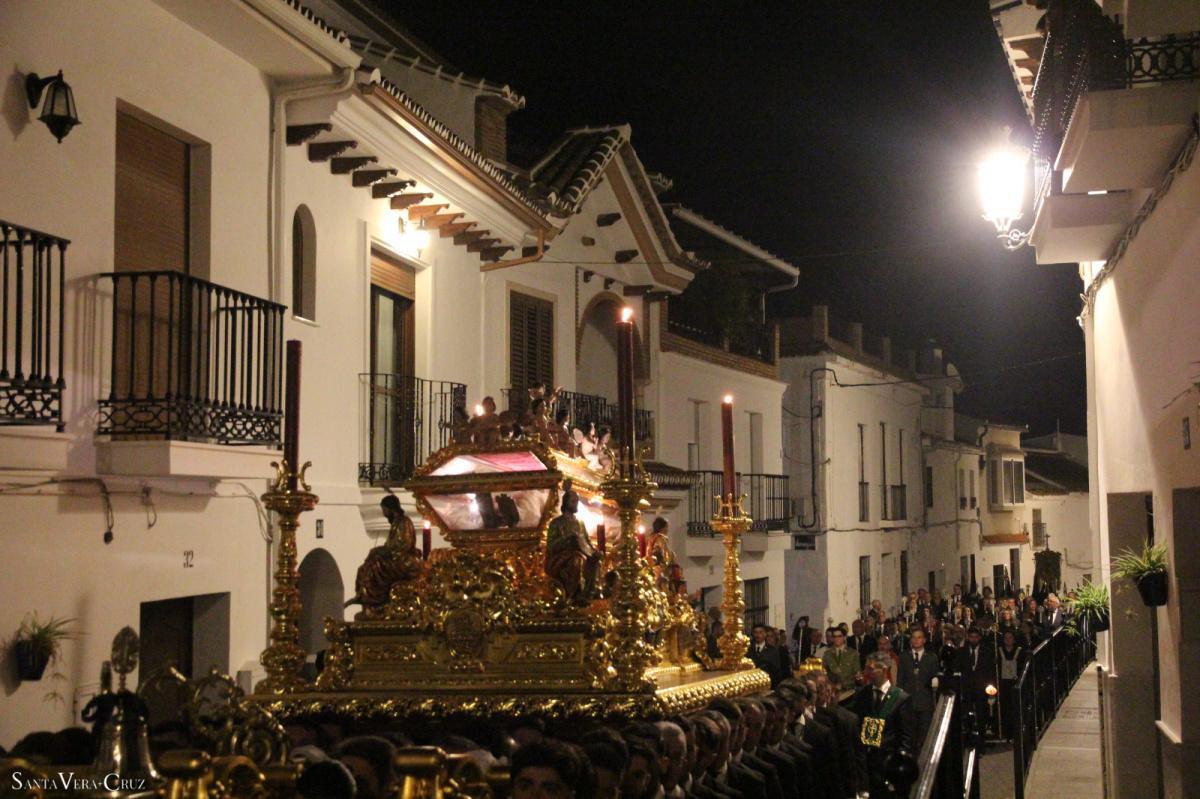 El silencio de la Cruz. Viernes Santo. 
