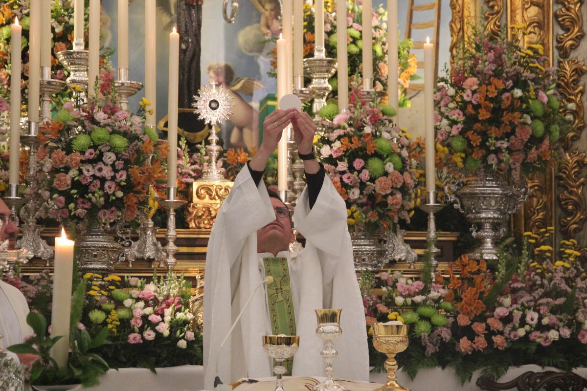 La Cruz florecida convertida en esperanza. 27, 28 y 29 de abril.
