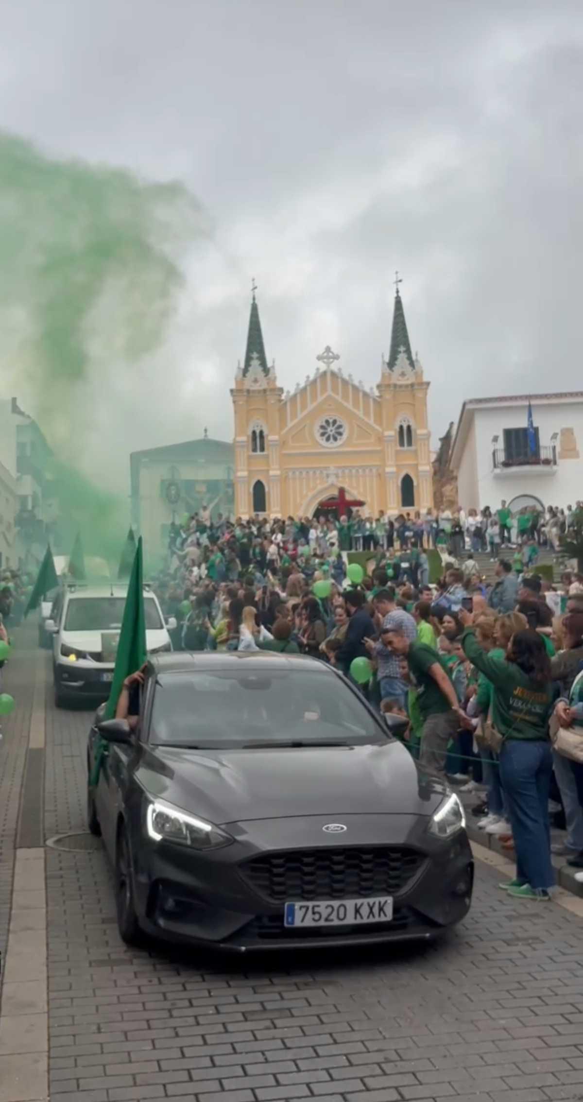 Hosanna al Rey de Reyes. 1 de mayo. Hosanna al Rey de Reyes. 1 de mayo.