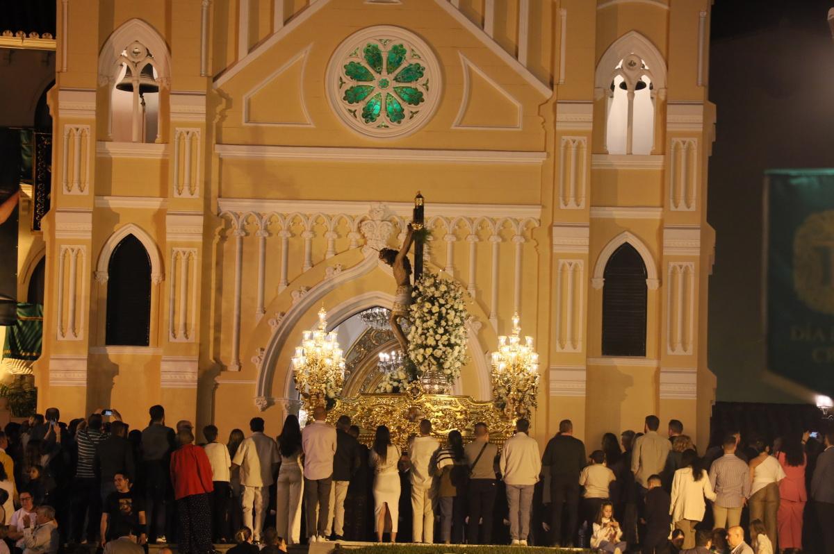 El dulce aroma de tu amor, Señor. 2 de mayo. El dulce aroma de tu amor, Señor. 2 de mayo.