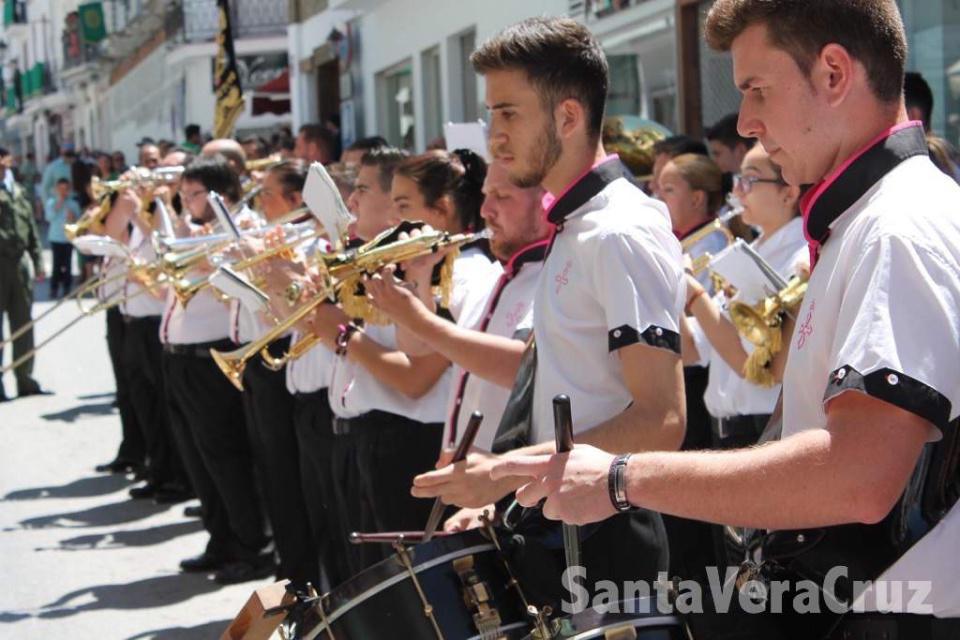 Desfile de bandas del Día de la Cruz Desfile de bandas del Día de la Cruz