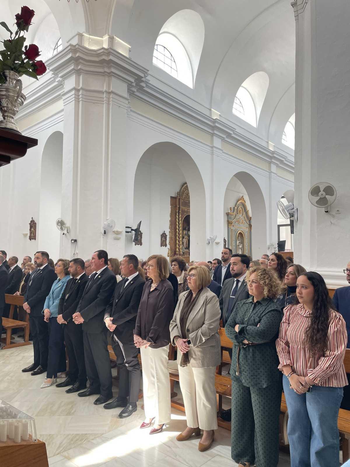 Jueves Santo, día del Amor Fraterno. El amor de Cristo quiere llegar más lejos Jueves Santo, día del Amor Fraterno. El amor de Cristo quiere llegar más lejos