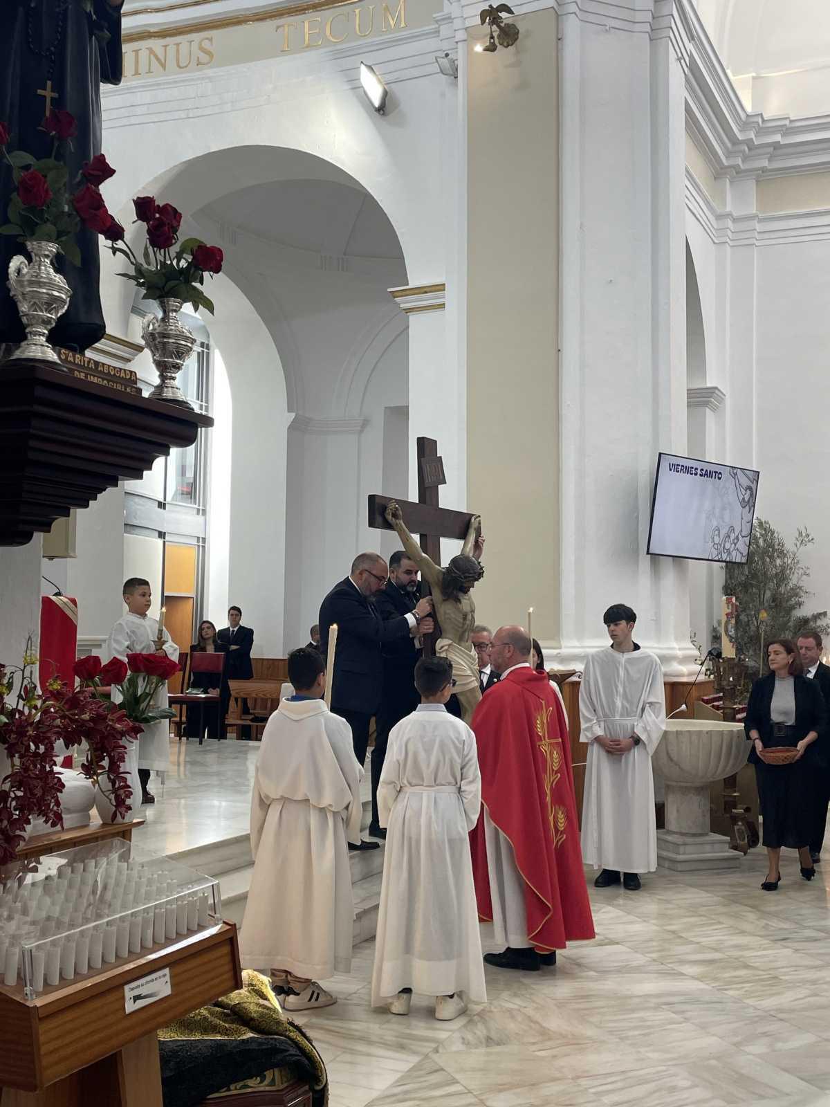Viernes Santo, la noche más cerrada