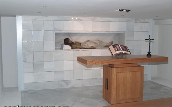 Misa de Difuntos y horario del Columbario Casa Hermandad