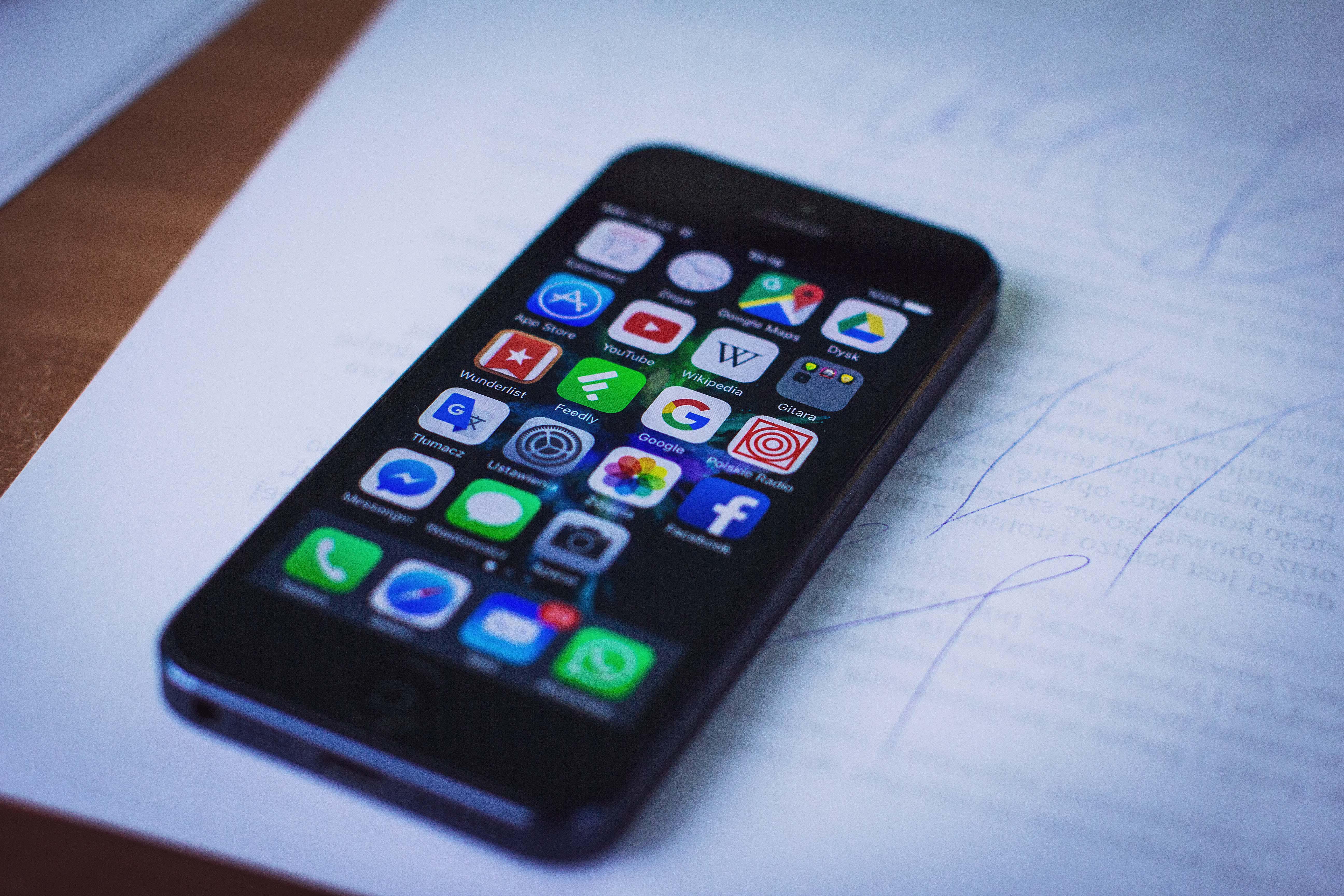 Apple iPhone Apple iPhone