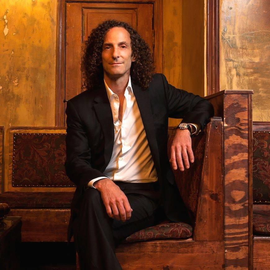 Kenny G: The Miracles Holiday & Hits Tour 2022