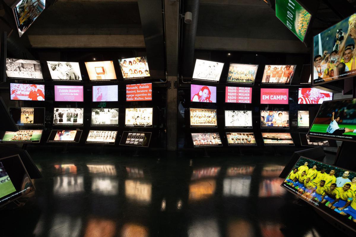 MUJERES EN FÚTBOL MUJERES EN FÚTBOL