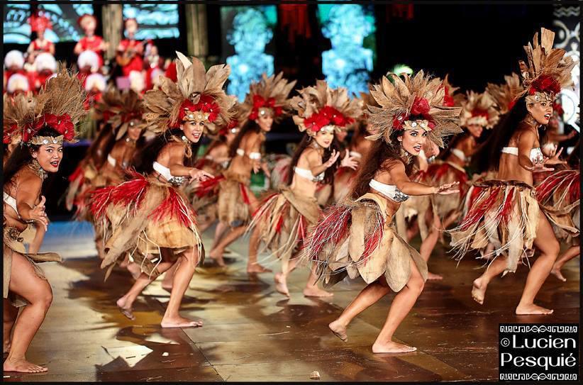 The Tamariki Poerani dance group