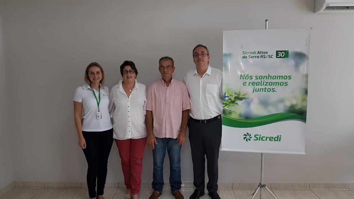 Associado Sicredi é contemplado com premiação da Mafre Seguros  Associado Sicredi é contemplado com premiação da Mafre Seguros