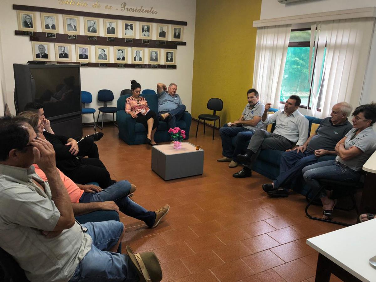 Associação Balneário Ilha das Garças (ABIG) entrega donativos ao hospital Santa Terezinha Associação Balneário Ilha das Garças (ABIG) entrega donativos ao hospital Santa Terezinha