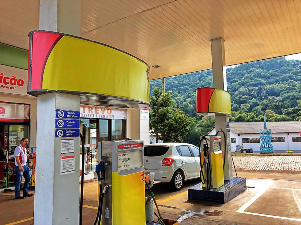 Rede de Postos Tradição inaugura filial em Paim Filho Rede de Postos Tradição inaugura filial em Paim Filho