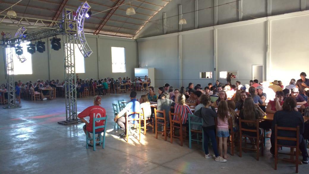Rádio comunitária Paim FM completa 9 anos e realiza o segundo bingão Rádio comunitária Paim FM completa 9 anos e realiza o segundo bingão