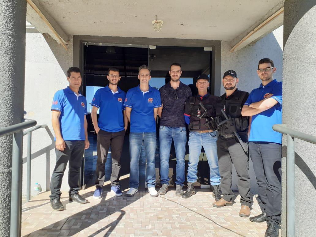 Rádio comunitária Paim FM completa 9 anos e realiza o segundo bingão Rádio comunitária Paim FM completa 9 anos e realiza o segundo bingão