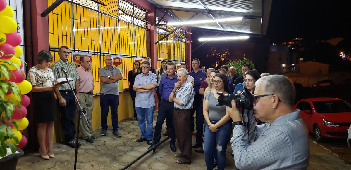 Cooperativa Majestade inaugura Supermercado em Paim Filho. Cooperativa Majestade inaugura Supermercado em Paim Filho.