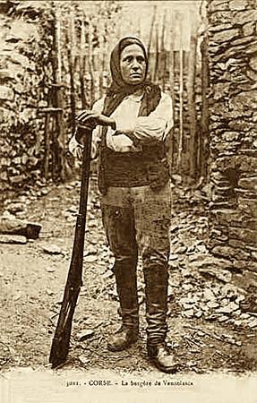 Perchè ci vole à esse fiera d'esse una strega Perchè ci vole à esse fiera d'esse una strega