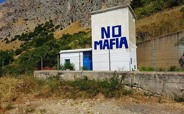U Cullettivu Massimu Susini : "a maffia in Corsica, nigà o luttà ?"