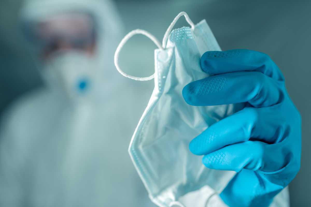 Protéger notre santé, nos emplois et nos salaires Protéger notre santé, nos emplois et nos salaires