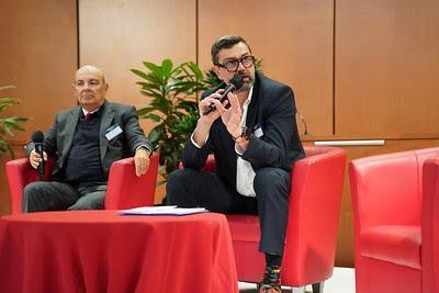 Industrie : un déclin subi ou choisi ?