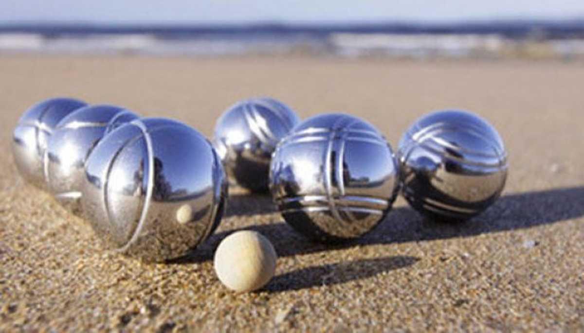 Tireurs contre pointeurs, place aux boules !