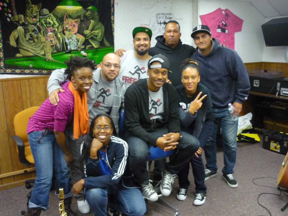 Sizzlin' Christian College Radio! Sizzlin' Christian College Radio!