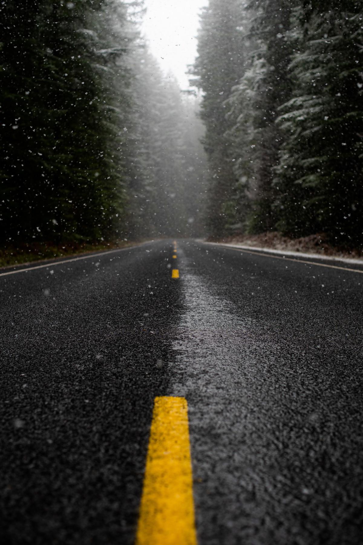 Obbligo Catene a bordo e Gomme Invernali, le strade interessate Obbligo Catene a bordo e Gomme Invernali, le strade interessate