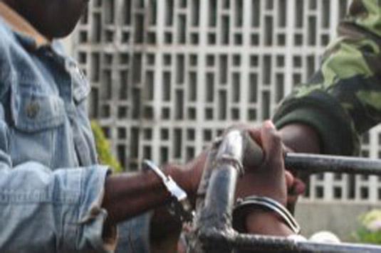 TENTATIVE D’ASSASSINAT CONTRE SES EMPLOYEURS: Mohamed Ba écope de 7 ans de travaux forcés et 15 millions de F Cfa d’amende